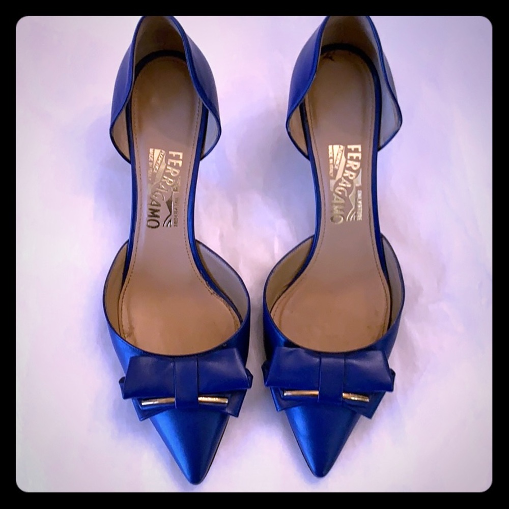 Salvatore Ferragamo ladies kitten heel pumps